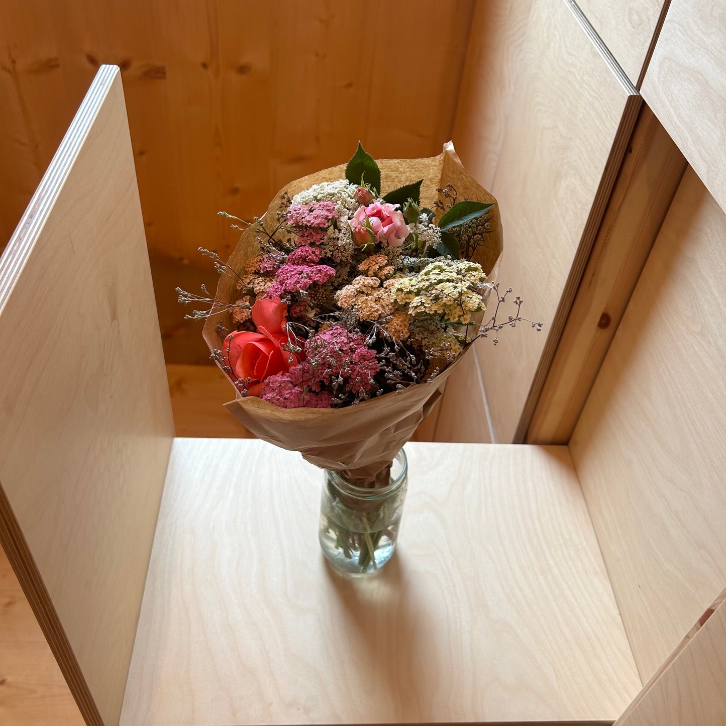 Et bundt blomster om ugen - #Blomsteraktie